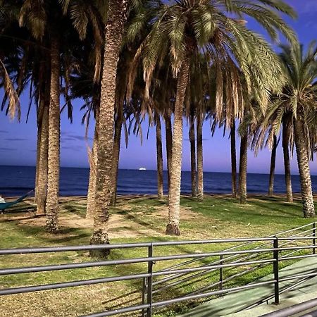 One Step From The Beach Torremolinos Exteriör bild
